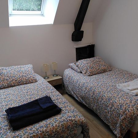 La Mancelliere De Montjoie Chambres D'Hotes Et Gites Saint-Michel-de-Montjoie Ngoại thất bức ảnh